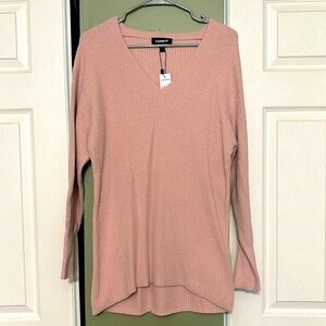 🆕 NWT EXPRESS Women’s V Neck Sweater, Size Small, Pretty Pink Color 🎀